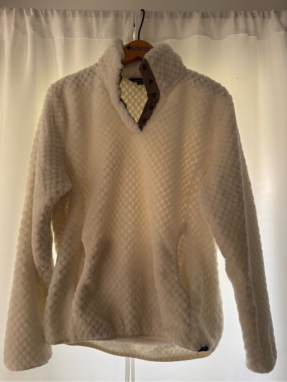 Eddie Bauer Women’s Cream Sherpa Zip-Up Pullover